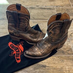 Freebird Zamora ankle boots